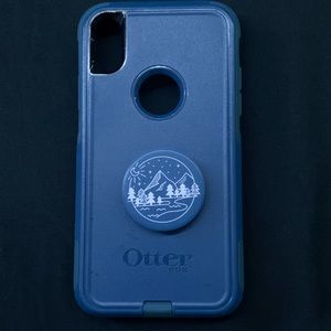 Otterbox iPhone XR case with pop socket